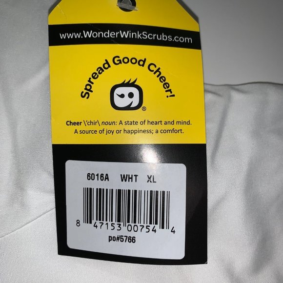 π2/$20πWONDERWINK Women's Scrubs Bravo 5 Pocket V-Neck Top, White, X-Large - Picture 4 of 11